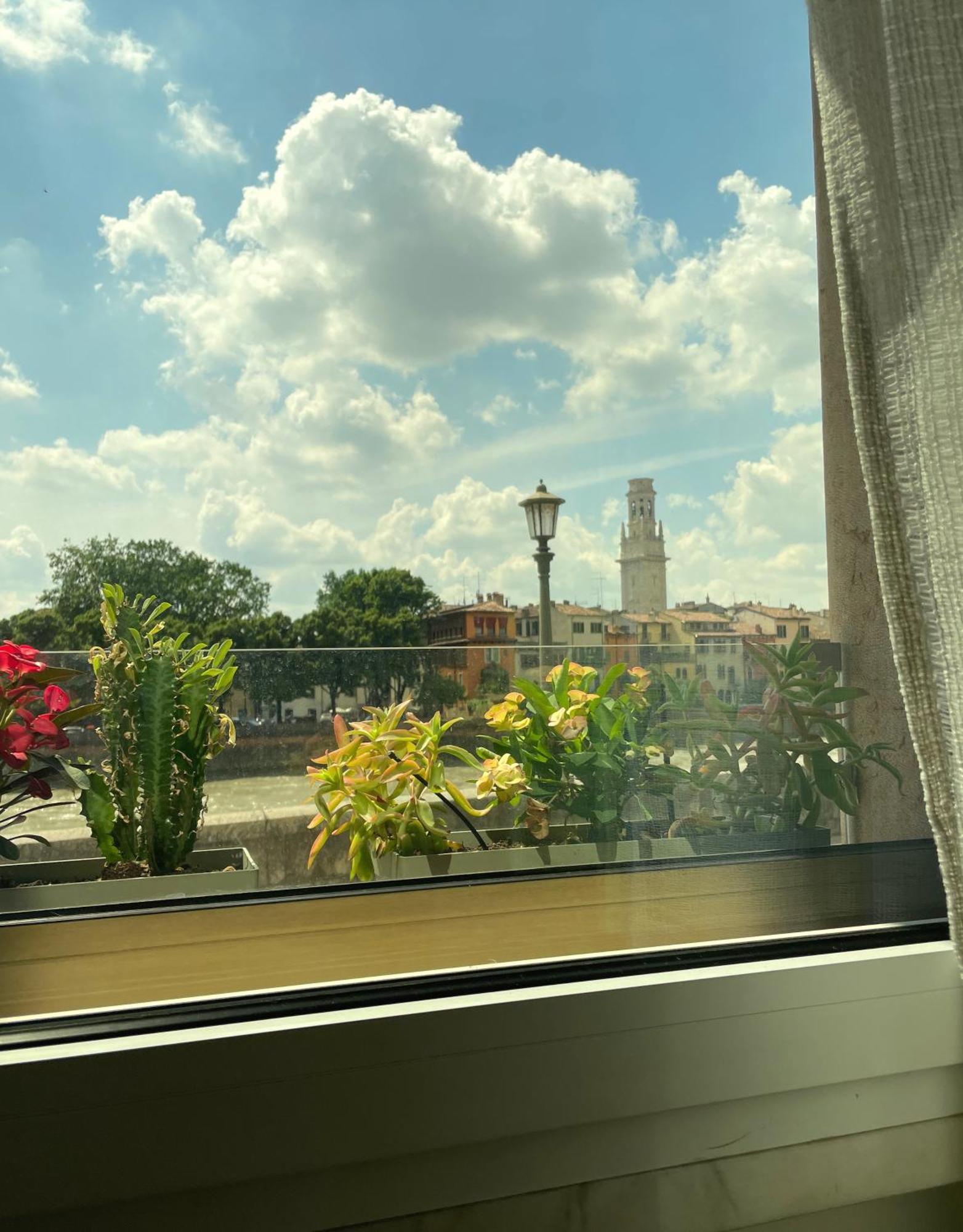 Stromboli Loft Верона Екстер'єр фото